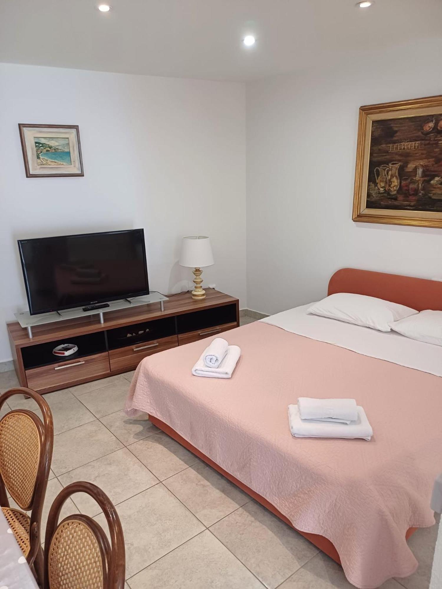 Apartment Bauk Draga Bašćanska Εξωτερικό φωτογραφία